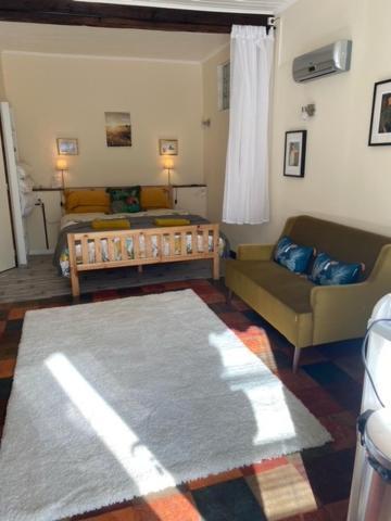 Apartment No 5 *